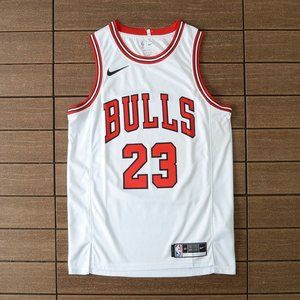 Nike Chicago Bulls #23 White Jersey - Michael Jordan